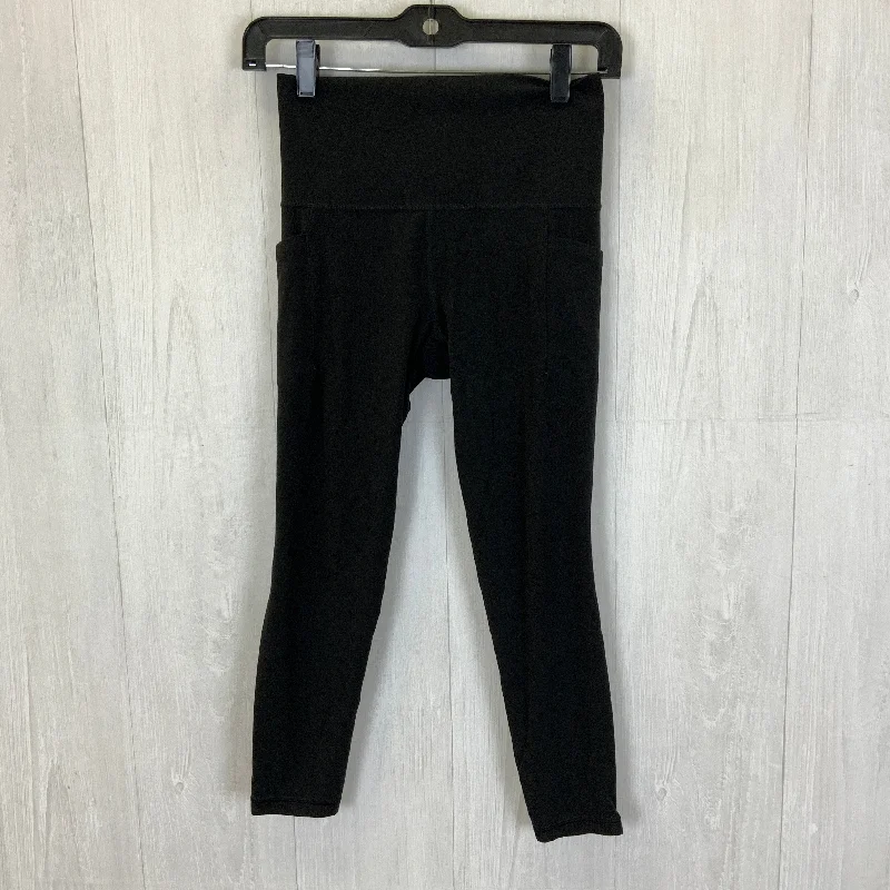 Black Athletic Capris Athleta, Size Xs