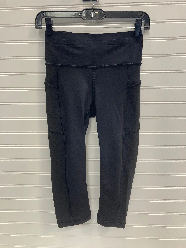 Black Athletic Leggings Capris Lululemon, Size 4