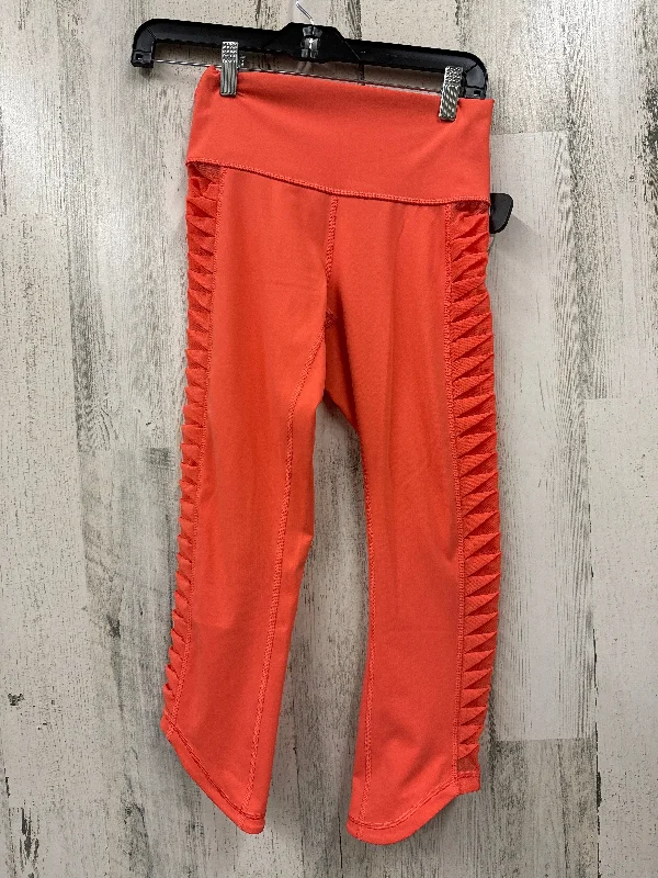 Coral Athletic Capris Lululemon, Size 4