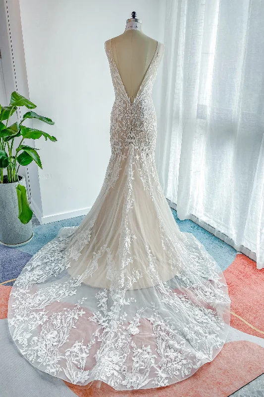 Trumpet-Mermaid Court Train Lace Tulle Wedding Dress CW3144