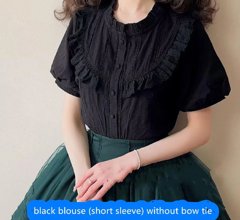 S / black blouse (short sleeve)